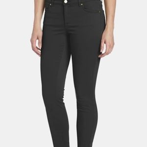 Anne Klein jet black skinny jeans, NEW